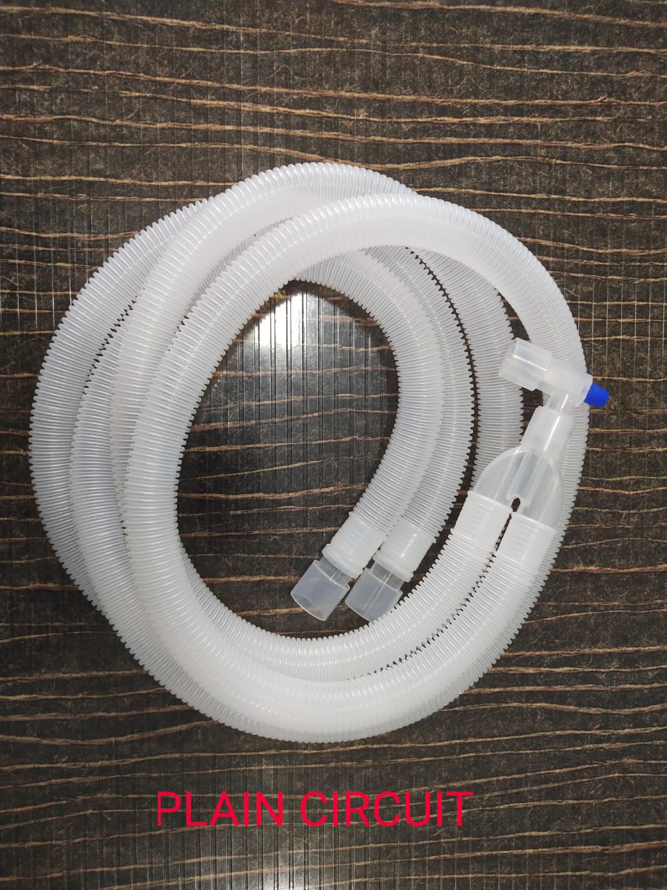 Clear corrugated plain anaesthetic breathing circuit